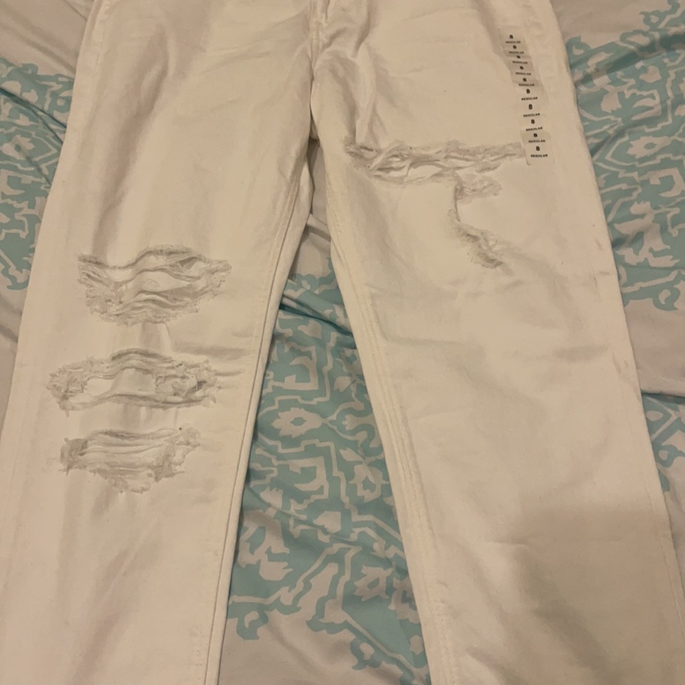 American Eagle Mom Jean - Picture 12 of 16